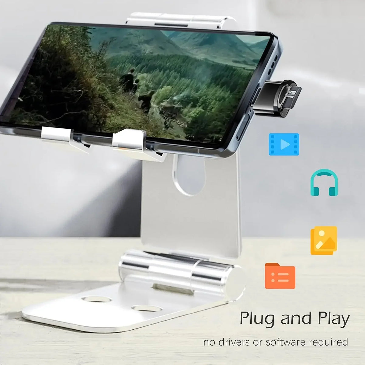 USB-C SD Card Reader